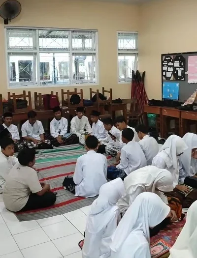 Khatmil Qur'an SMP 1 Bae Kudus